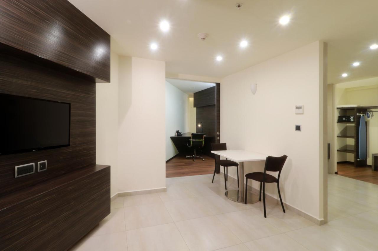 Holiday Inn Express Mexico Aeropuerto By Ihg Bagian luar foto