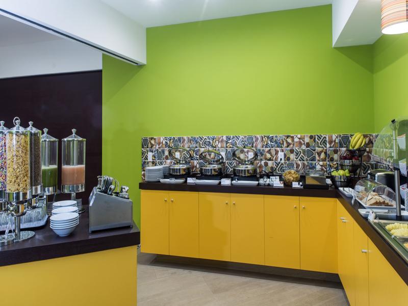 Holiday Inn Express Mexico Aeropuerto By Ihg Bagian luar foto