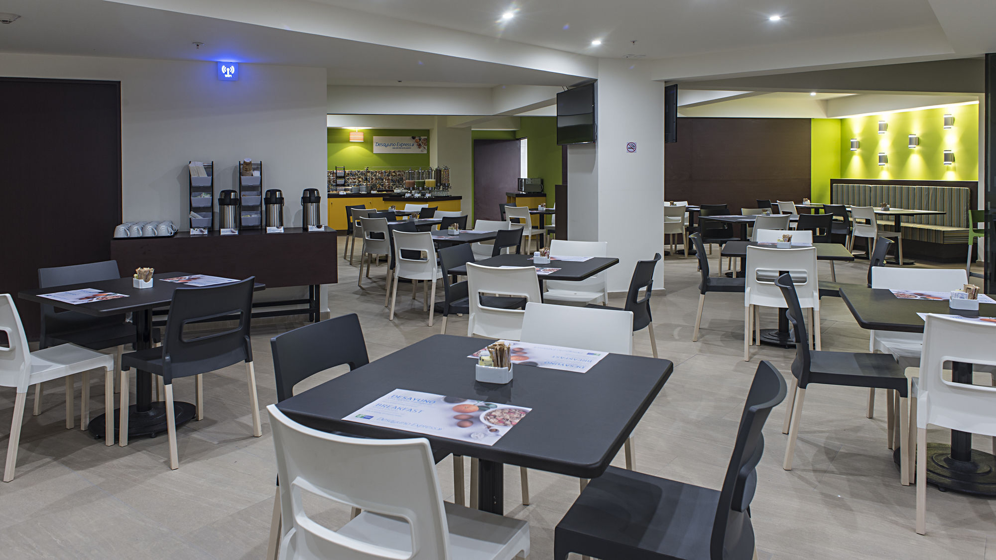 Holiday Inn Express Mexico Aeropuerto By Ihg Bagian luar foto